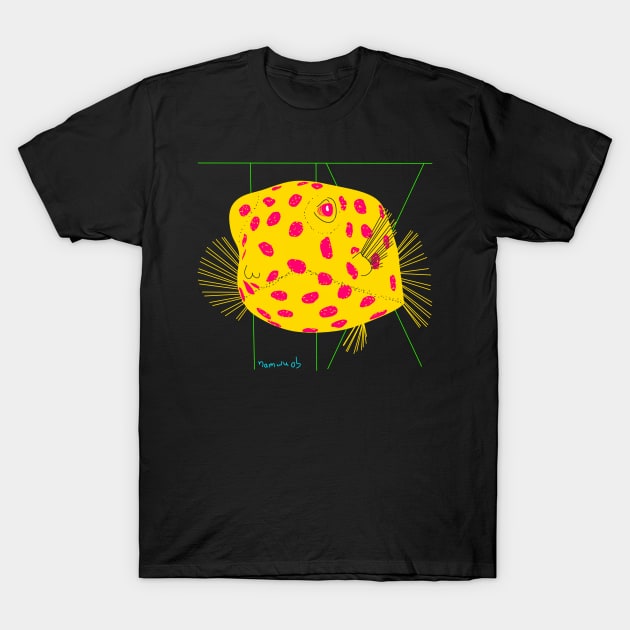 Yellow boxfish (Ostracion cubicum) T-Shirt by Namwuob